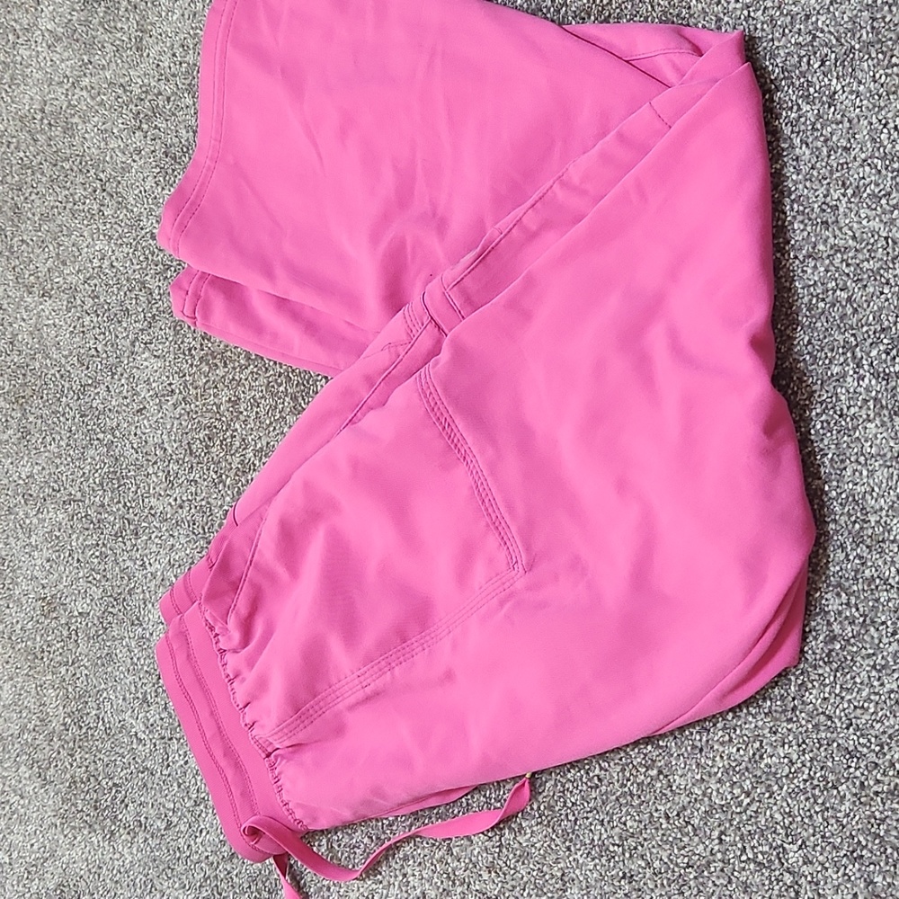 Wonder winks scrub pants